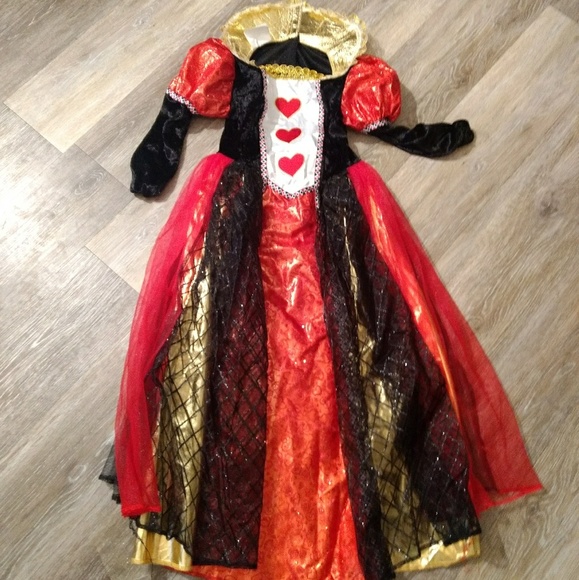 Teetot Costumes Girls Queen Of Hearts Costume Poshmark Teetot Costumes Girls Queen Of Hearts Costume Poshmark